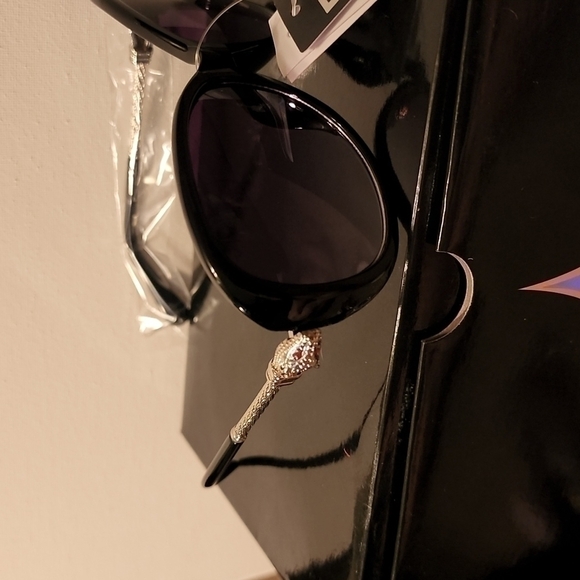 Designer eye glasses - Picture 4 of 11